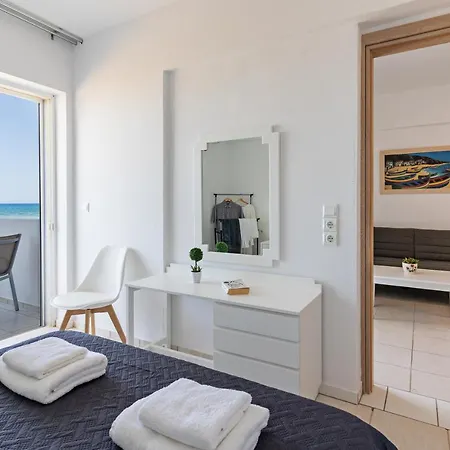 Azure Seaside Apts Magnisia Exterior photo