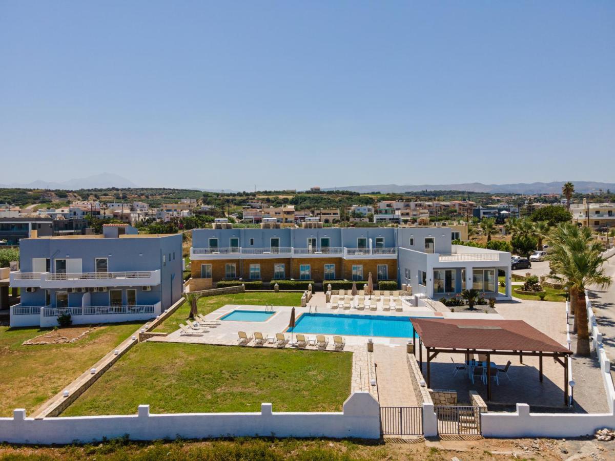 Azure Seaside Apts Magnisía