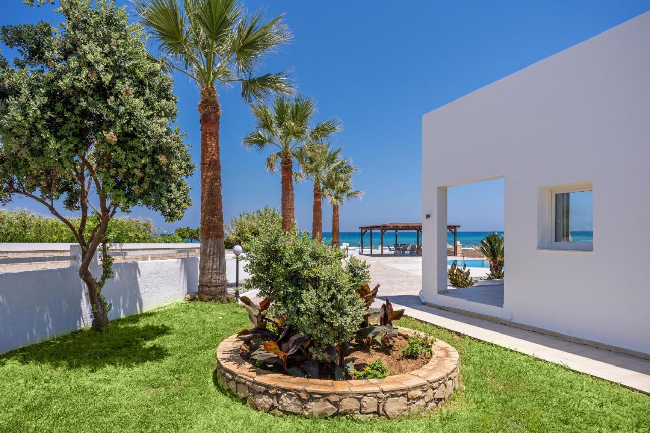 Appartement Azure Seaside Apts *