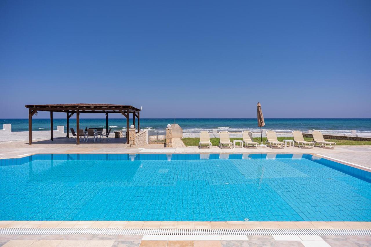 Appartement Azure Seaside Apts *