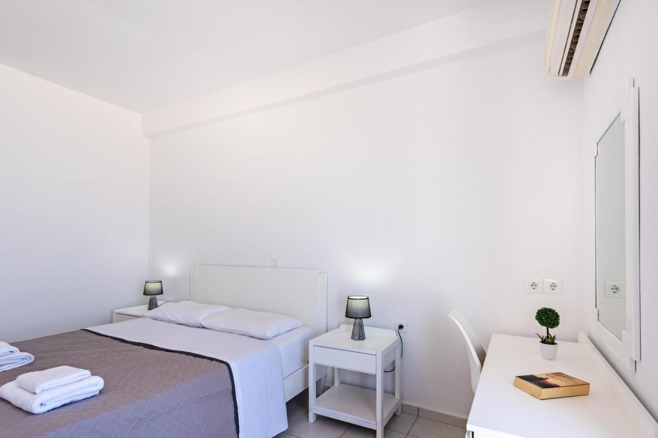 Appartement Azure Seaside Apts Magnisía