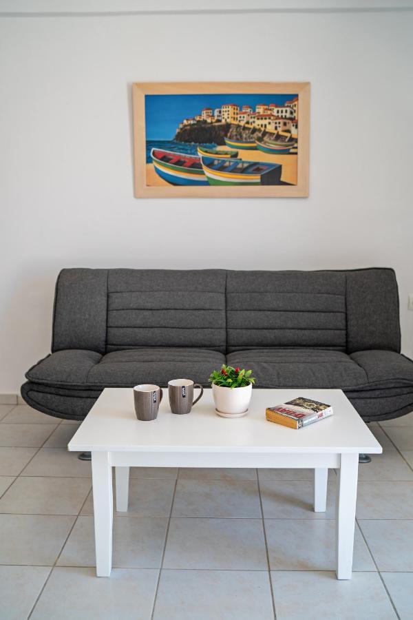 Azure Seaside Apts Appartement *