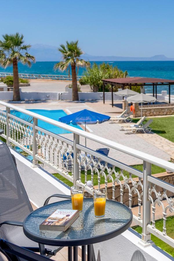 Azure Seaside Apts Appartement