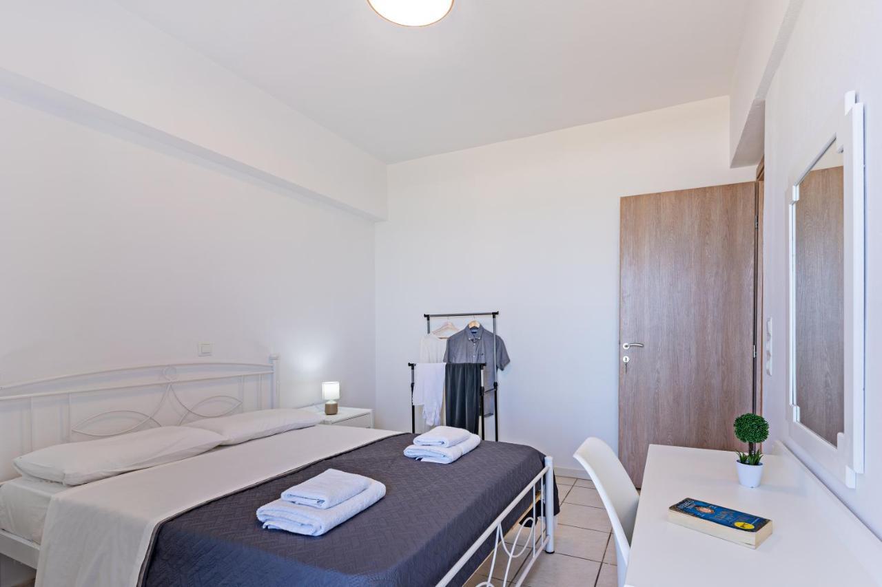 Azure Seaside Apts Apartment *