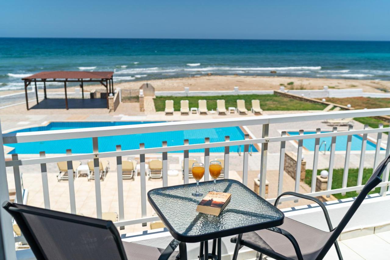 Apartment Azure Seaside Apts *