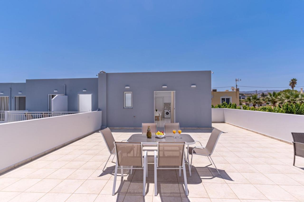 Azure Seaside Apts Magnisia