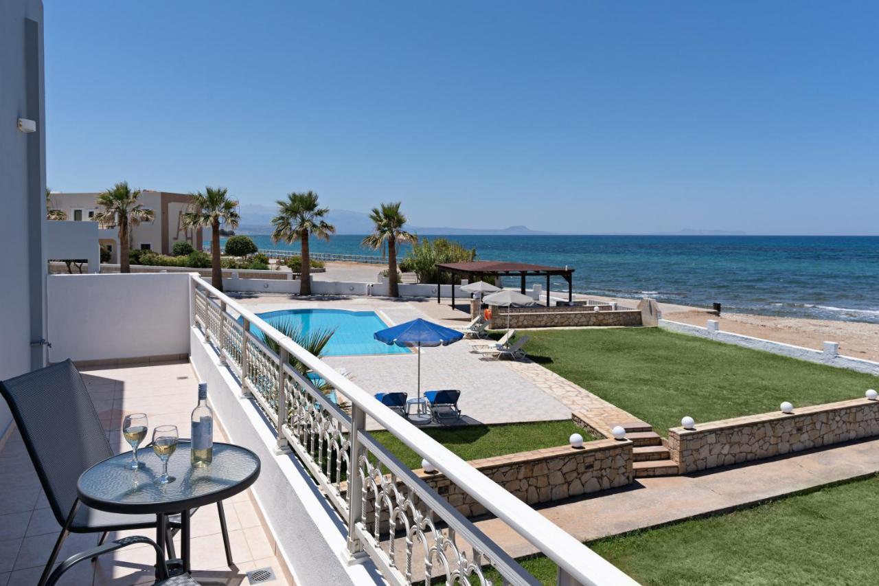 Apartment Azure Seaside Apts Magnisia